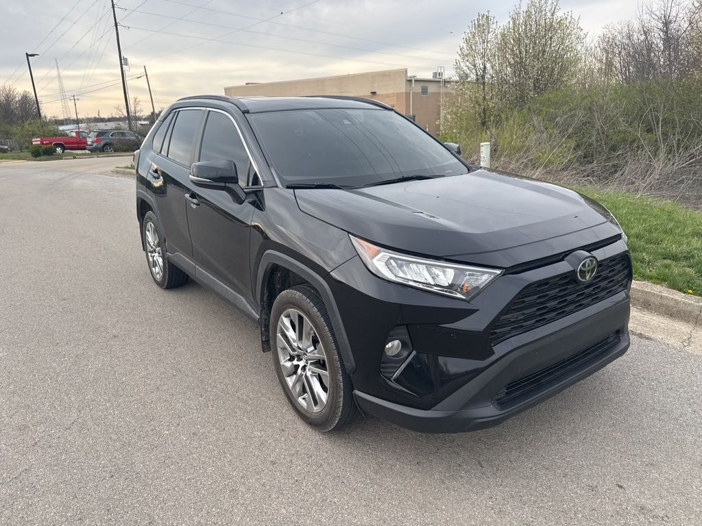 2019 Toyota RAV4 XLE Premium
