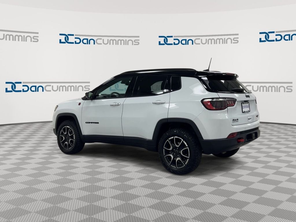 2025 Jeep Compass Trailhawk