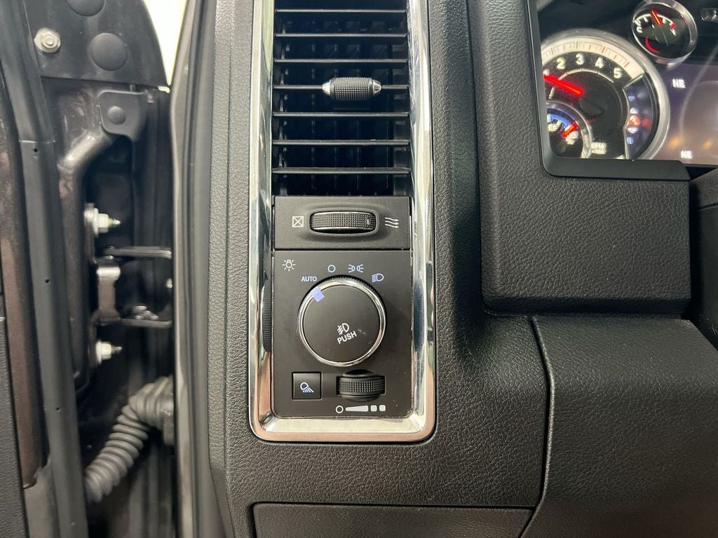 2016 RAM 3500 Laramie