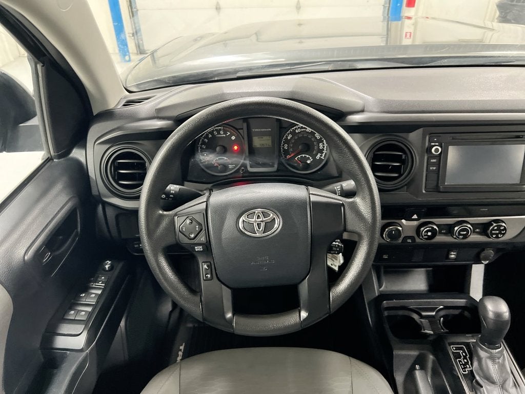 2017 Toyota Tacoma SR