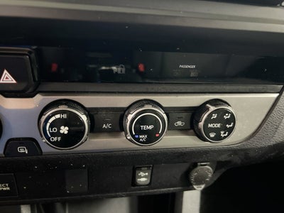 2017 Toyota Tacoma SR