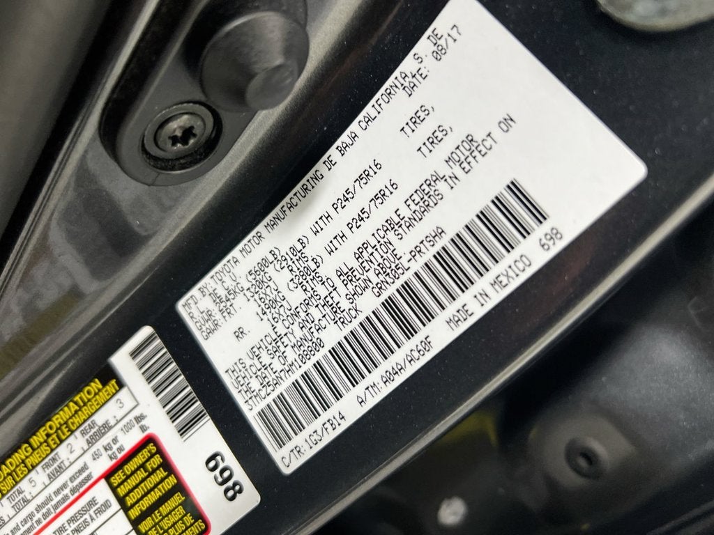 2017 Toyota Tacoma SR