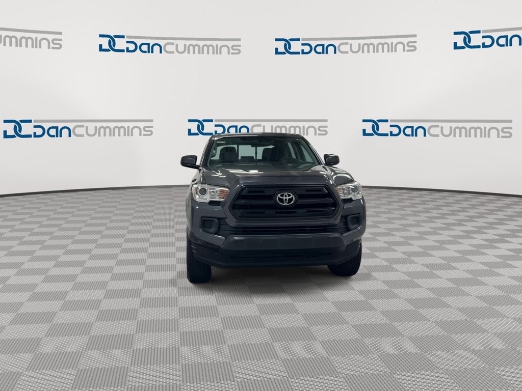2017 Toyota Tacoma SR