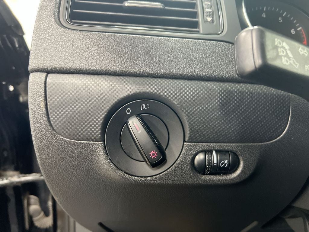 2015 Volkswagen Jetta 2.0L S