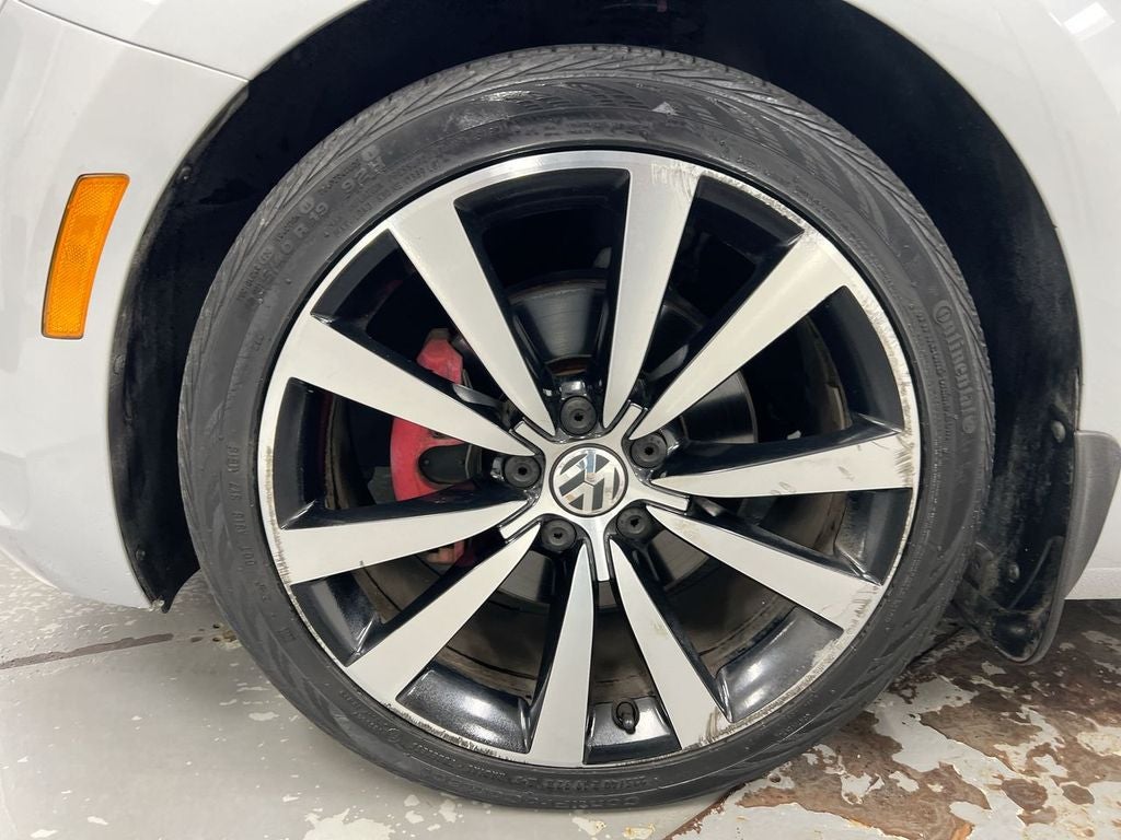 2013 Volkswagen Beetle 2.0 TSi