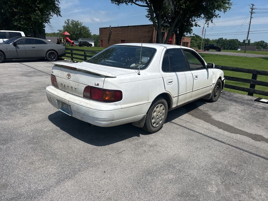 1996 Toyota Camry LE