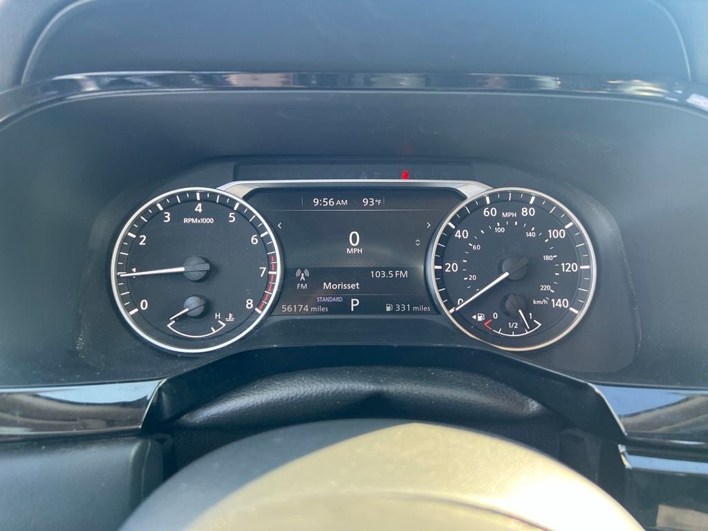 2024 Nissan Pathfinder SV