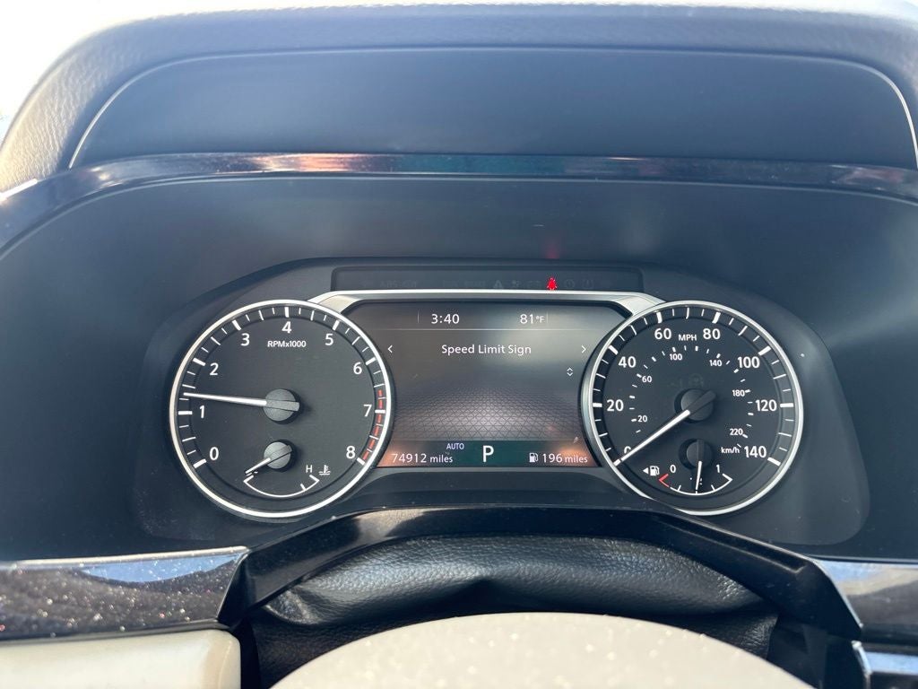 2024 Nissan Pathfinder SL