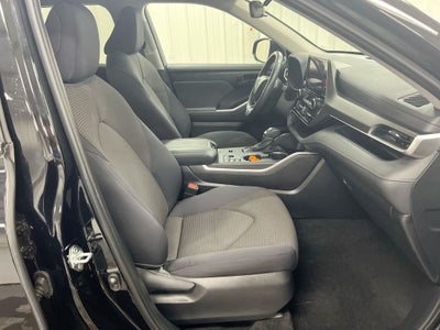 2024 Toyota Highlander Hybrid LE