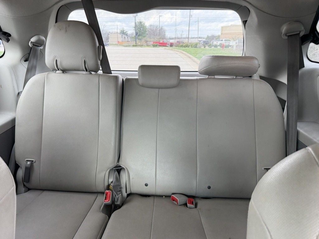 2012 Toyota Sienna XLE