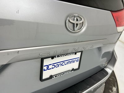 2012 Toyota Sienna XLE