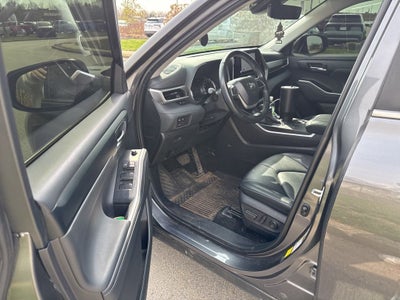 2024 Toyota Highlander Base