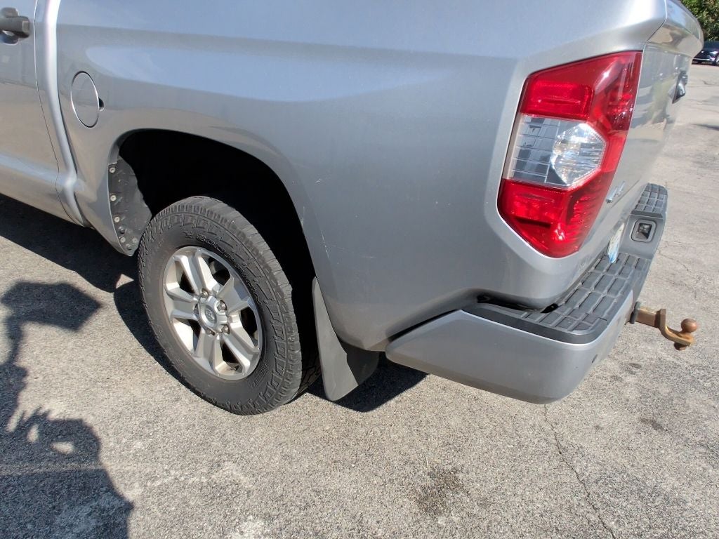 2016 Toyota Tundra SR5