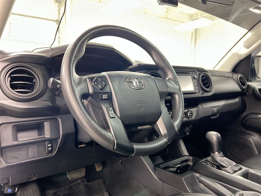 2017 Toyota Tacoma SR