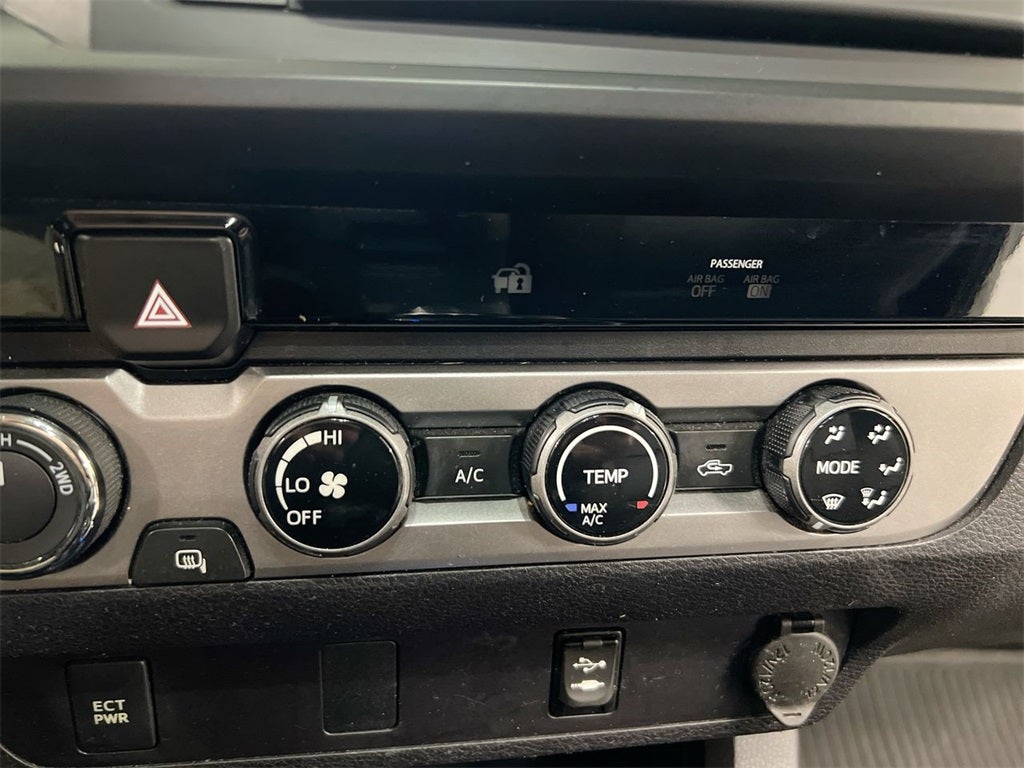 2017 Toyota Tacoma SR