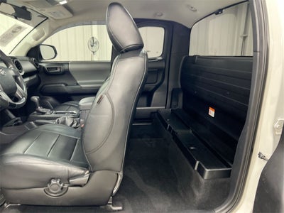 2017 Toyota Tacoma SR