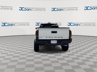 2017 Toyota Tacoma SR