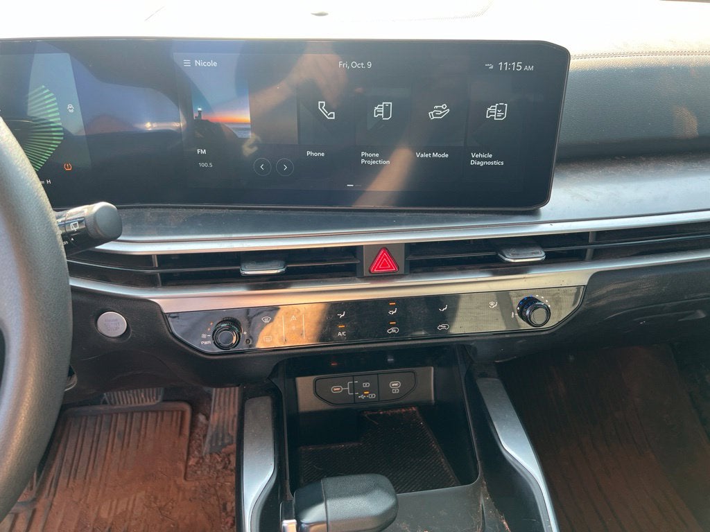 2024 Kia Sorento LX