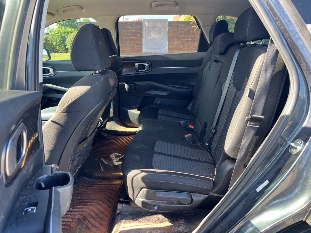 2024 Kia Sorento LX