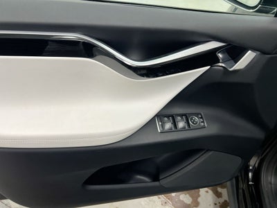 2017 Tesla Model X Base