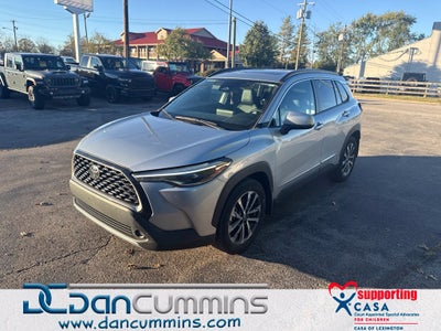 2023 Toyota Corolla Cross XLE