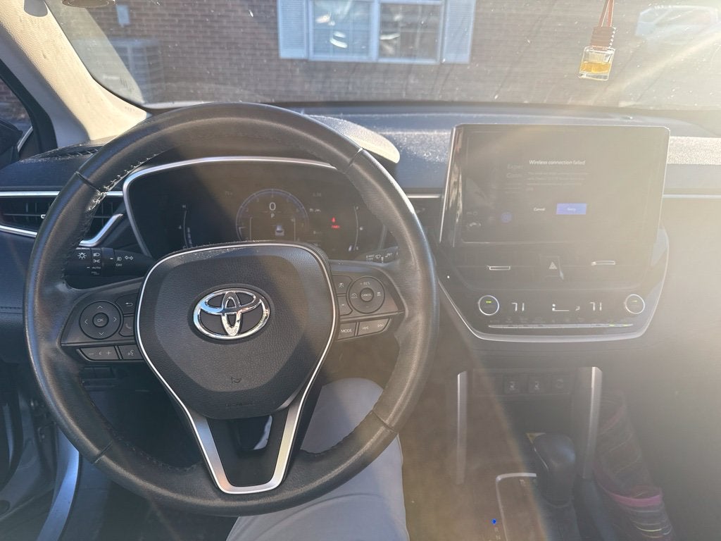 2023 Toyota Corolla Cross XLE