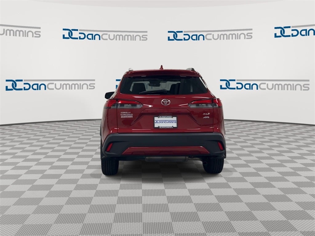 2023 Toyota Corolla Cross XLE