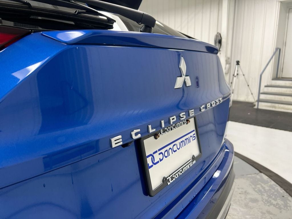 2022 Mitsubishi Eclipse Cross Base