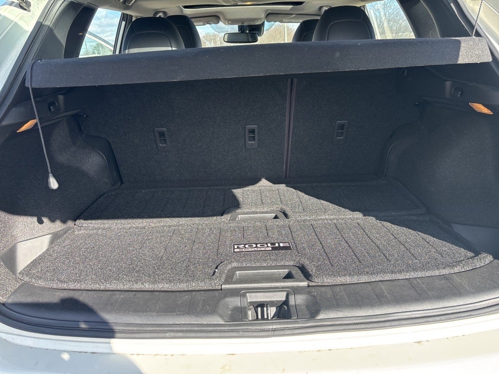 2022 Nissan Rogue Sport SL