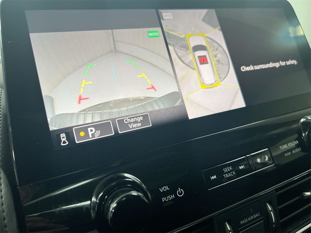 2024 Nissan Armada SL