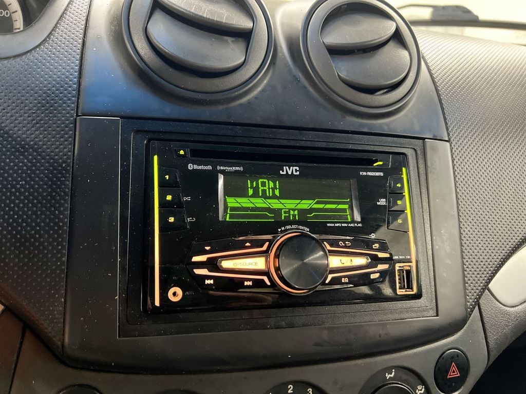 2011 Chevrolet Aveo 1LT