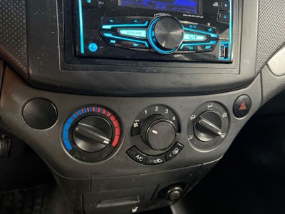 2011 Chevrolet Aveo 1LT