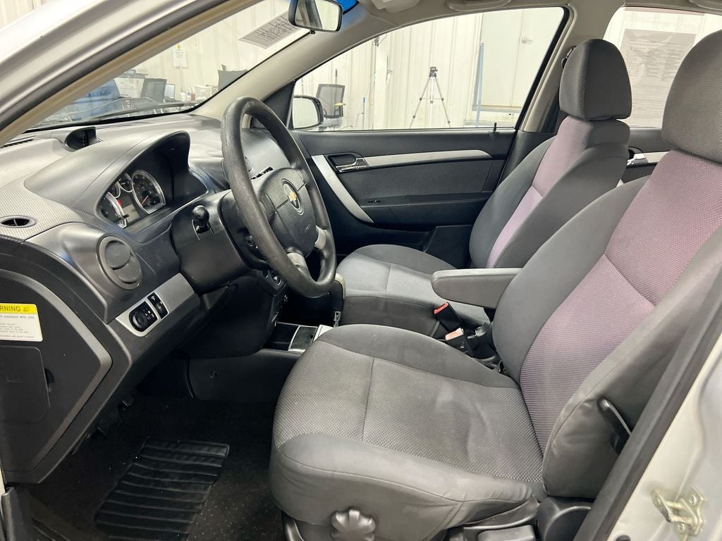 2011 Chevrolet Aveo 1LT