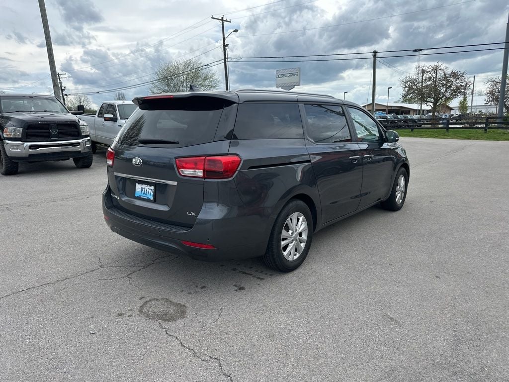 2016 Kia Sedona LX