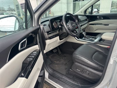 2023 Kia Carnival EX