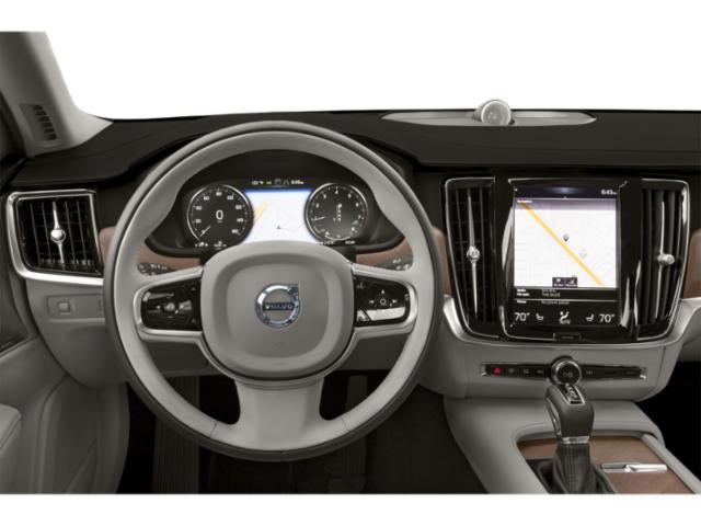 2018 Volvo S90 T5 Momentum