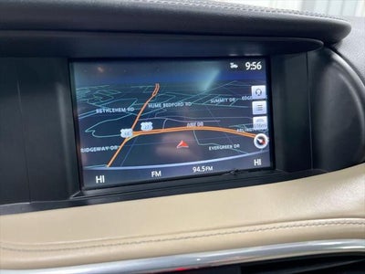 2017 INFINITI QX30 Premium