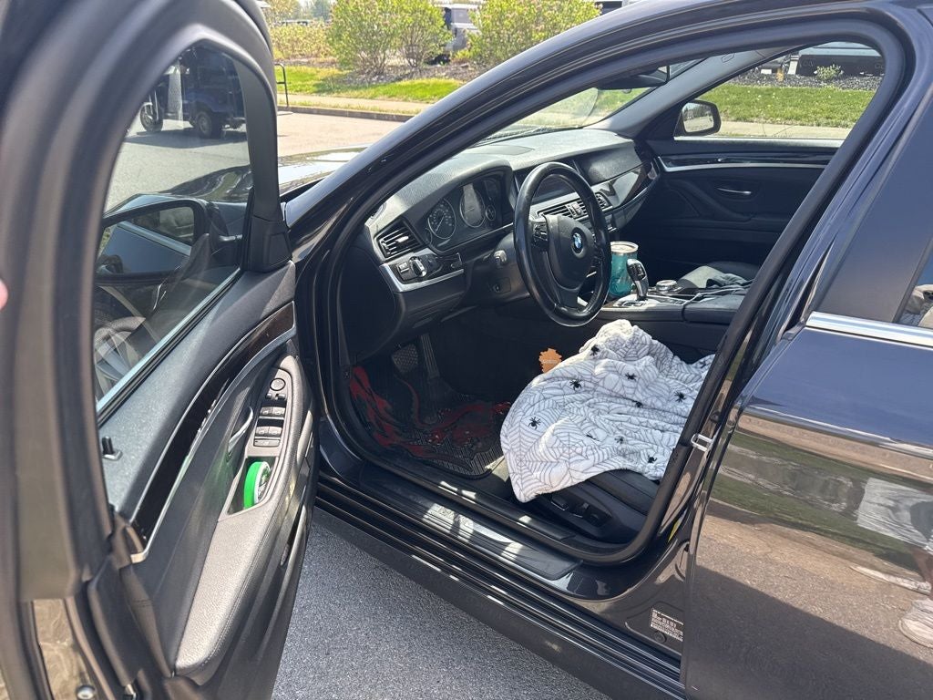 2015 BMW 5 Series 528i