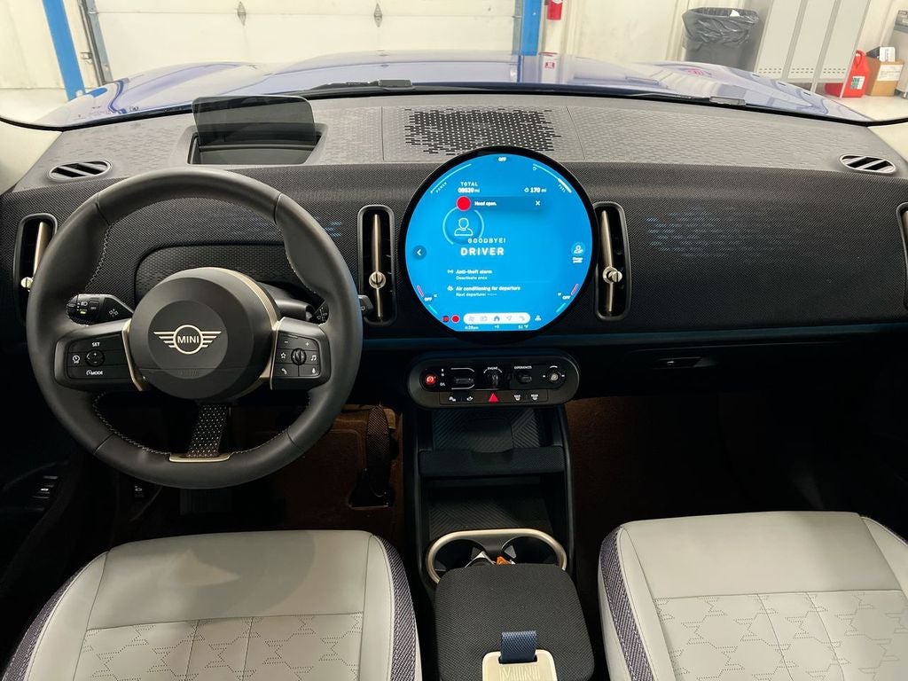 2025 MINI Cooper S Countryman Signature Plus