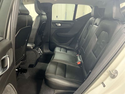 2023 Volvo XC40 Ultimate