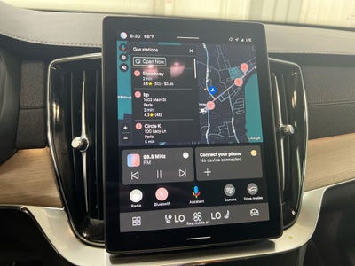 2025 Volvo XC90 B5 Core
