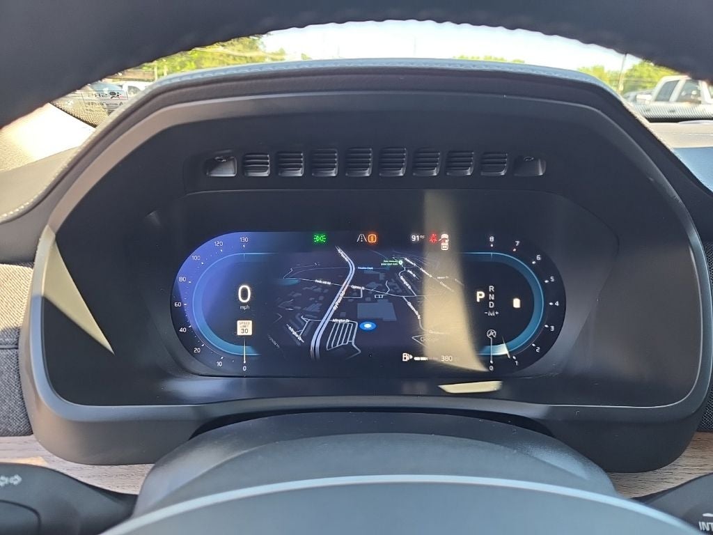 2025 Volvo XC90 B5 Core