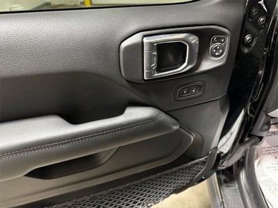 2023 Jeep Wrangler Sahara Altitude