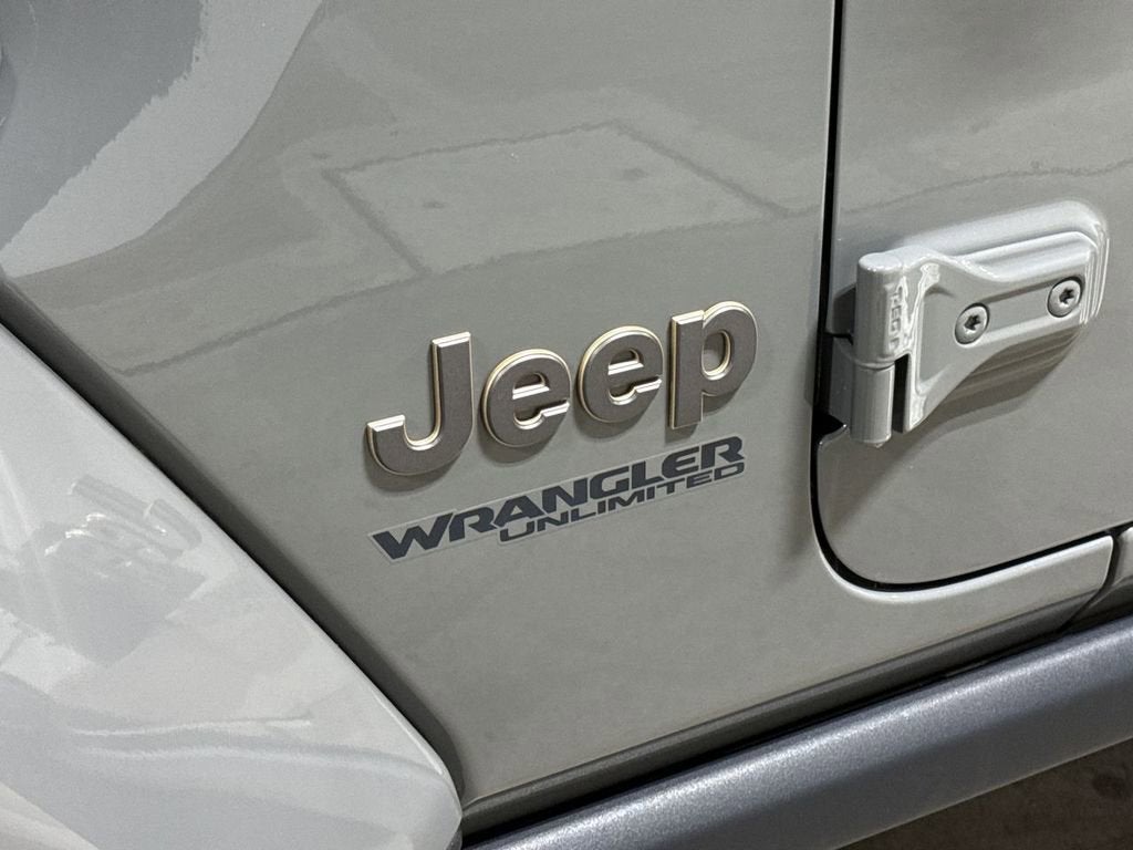 2022 Jeep Wrangler Unlimited Rubicon 392