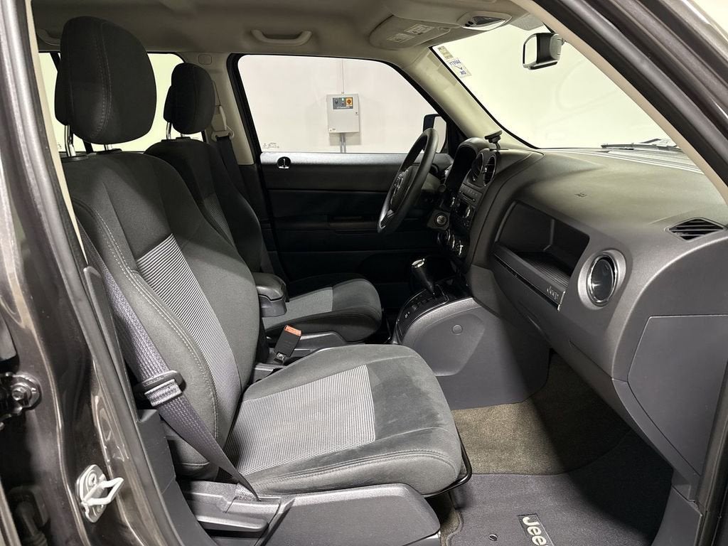 2017 Jeep Patriot Sport