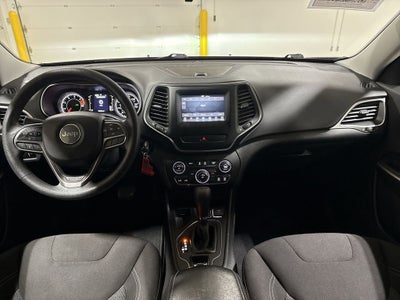 2019 Jeep CHEROKEE Base