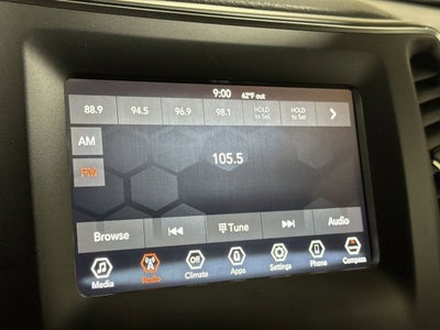 2019 Jeep CHEROKEE Base