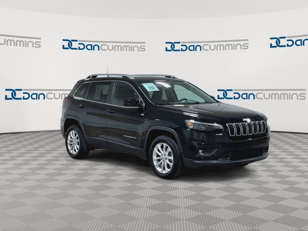 2019 Jeep CHEROKEE Base