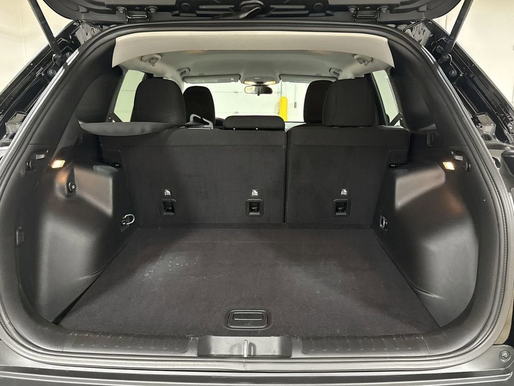 2019 Jeep CHEROKEE Base