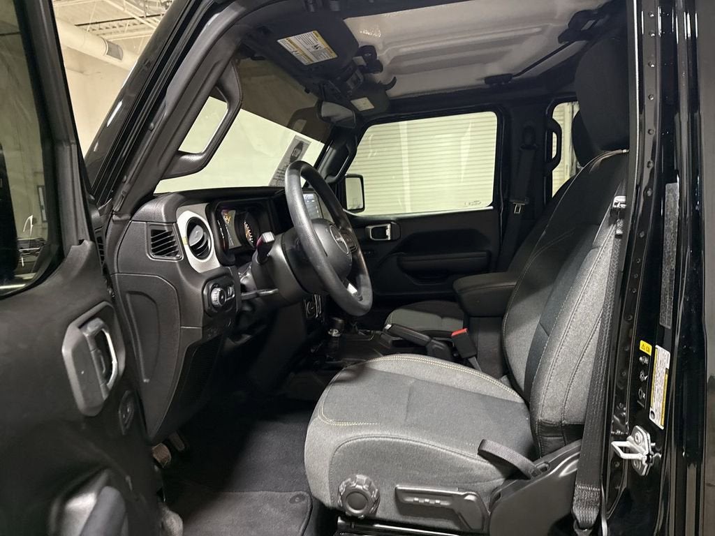 2025 Jeep Wrangler Sport